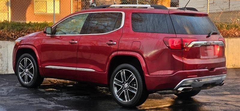 2019 GMC Acadia Denali