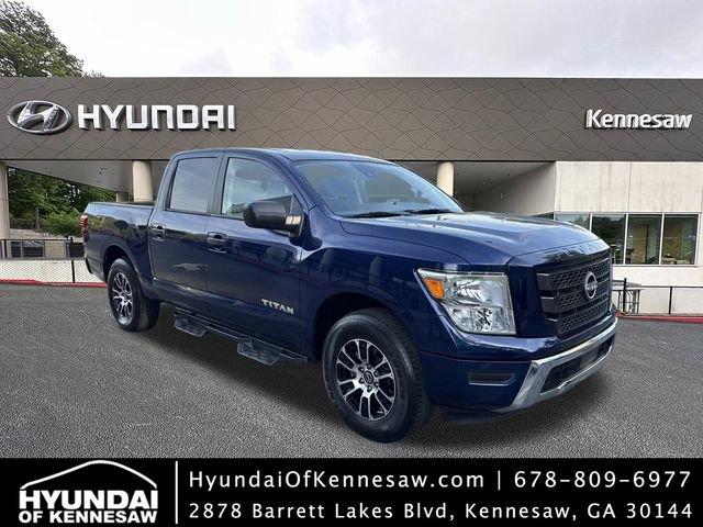 2024 Nissan Titan SV