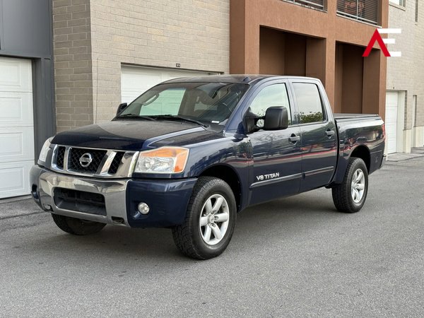 2010 Nissan Titan SE