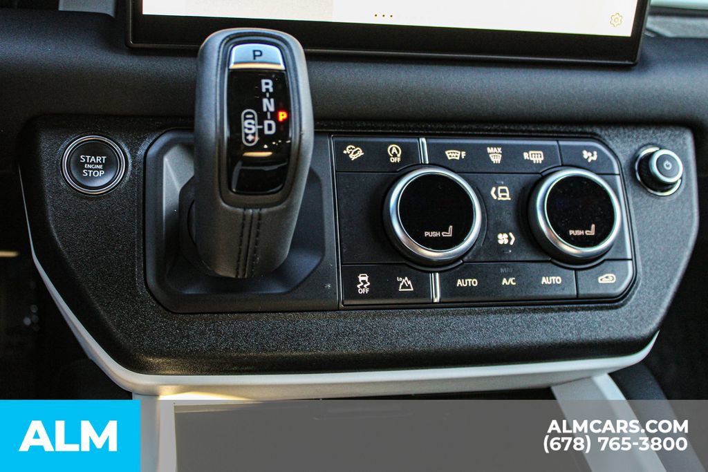 2025 Land Rover Defender 110 S