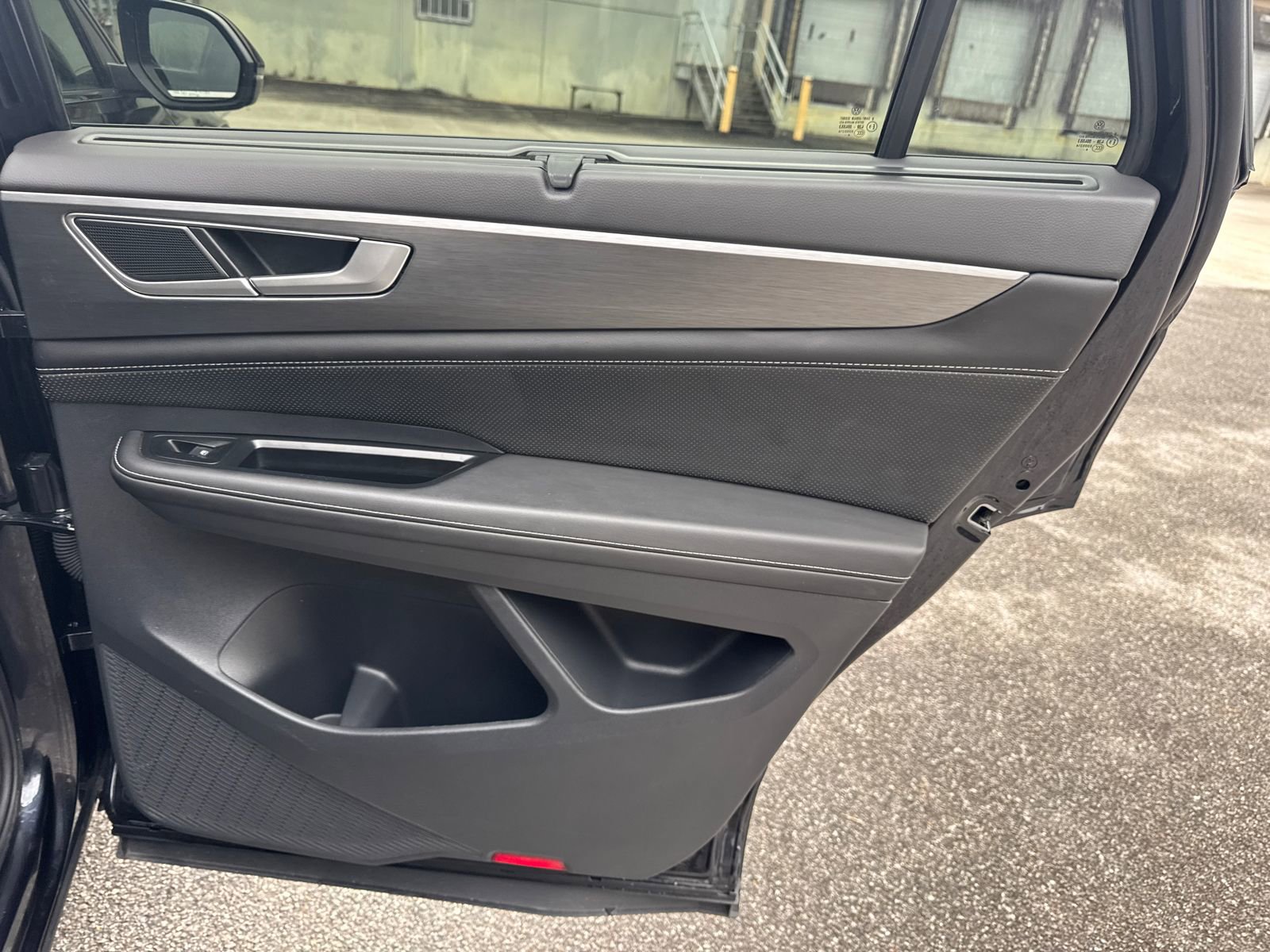 2025 Volkswagen Atlas Cross Sport SE