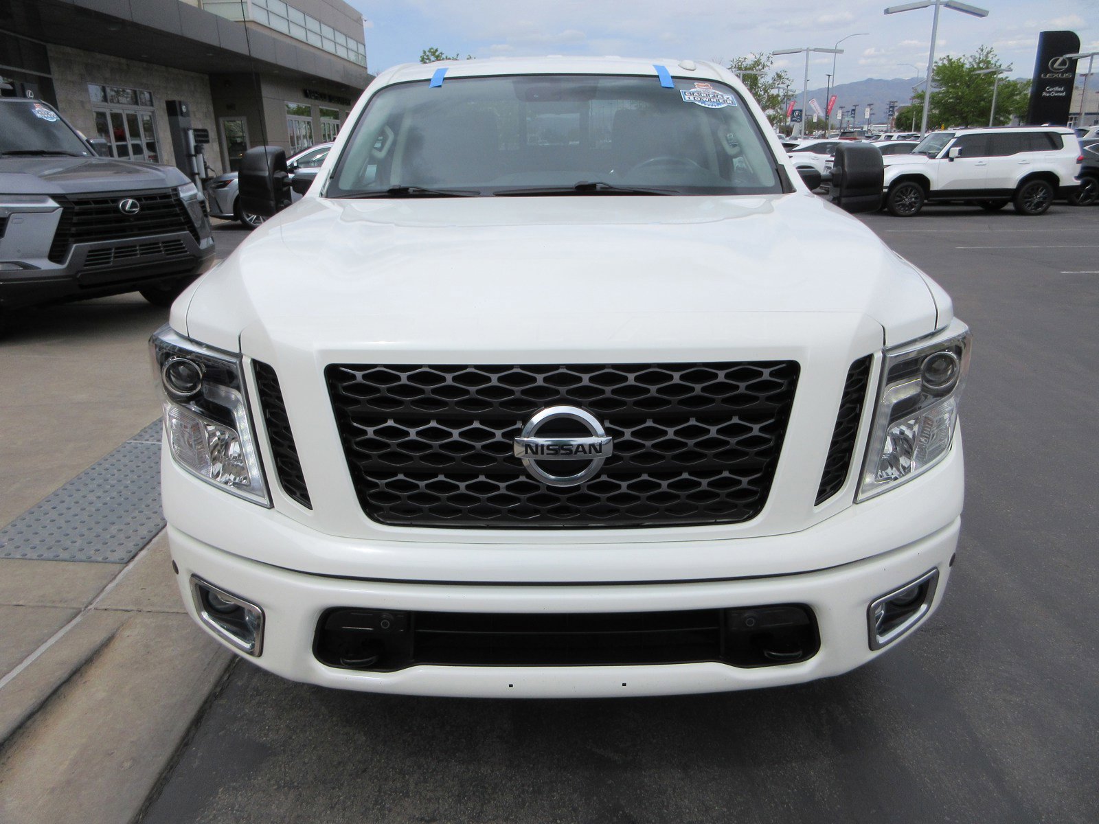 2017 Nissan Titan PRO-4X