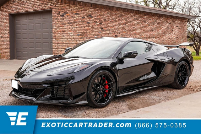 Used 2025 Chevrolet Corvette Z06 w/ Z07 Performance Package