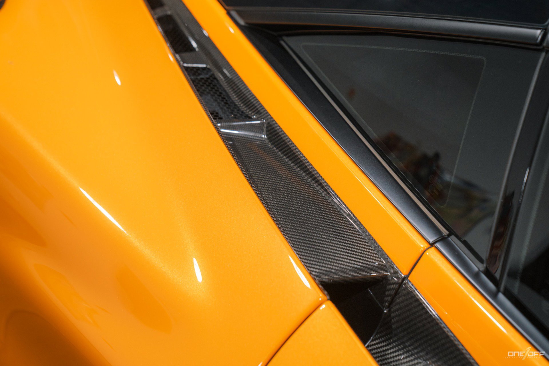 Used 2021 McLaren 765LT photo 14