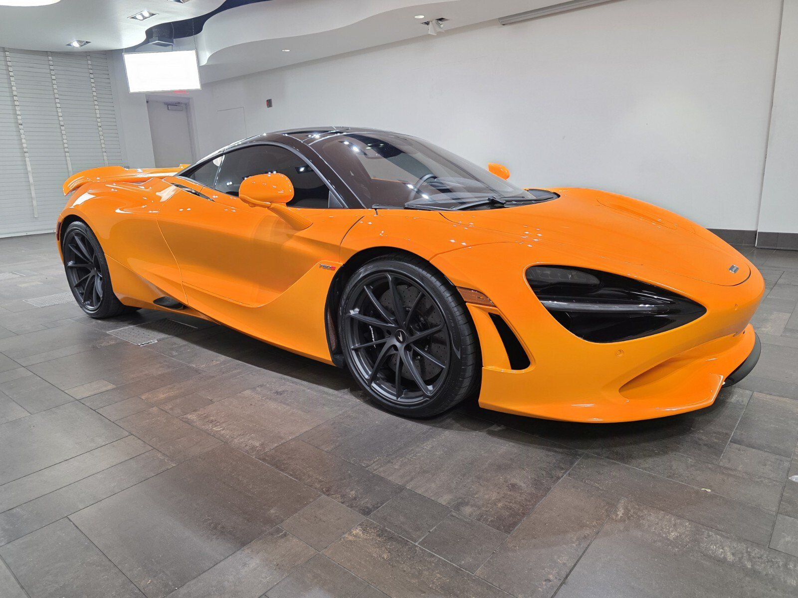 Used 2024 McLaren 750S photo 22