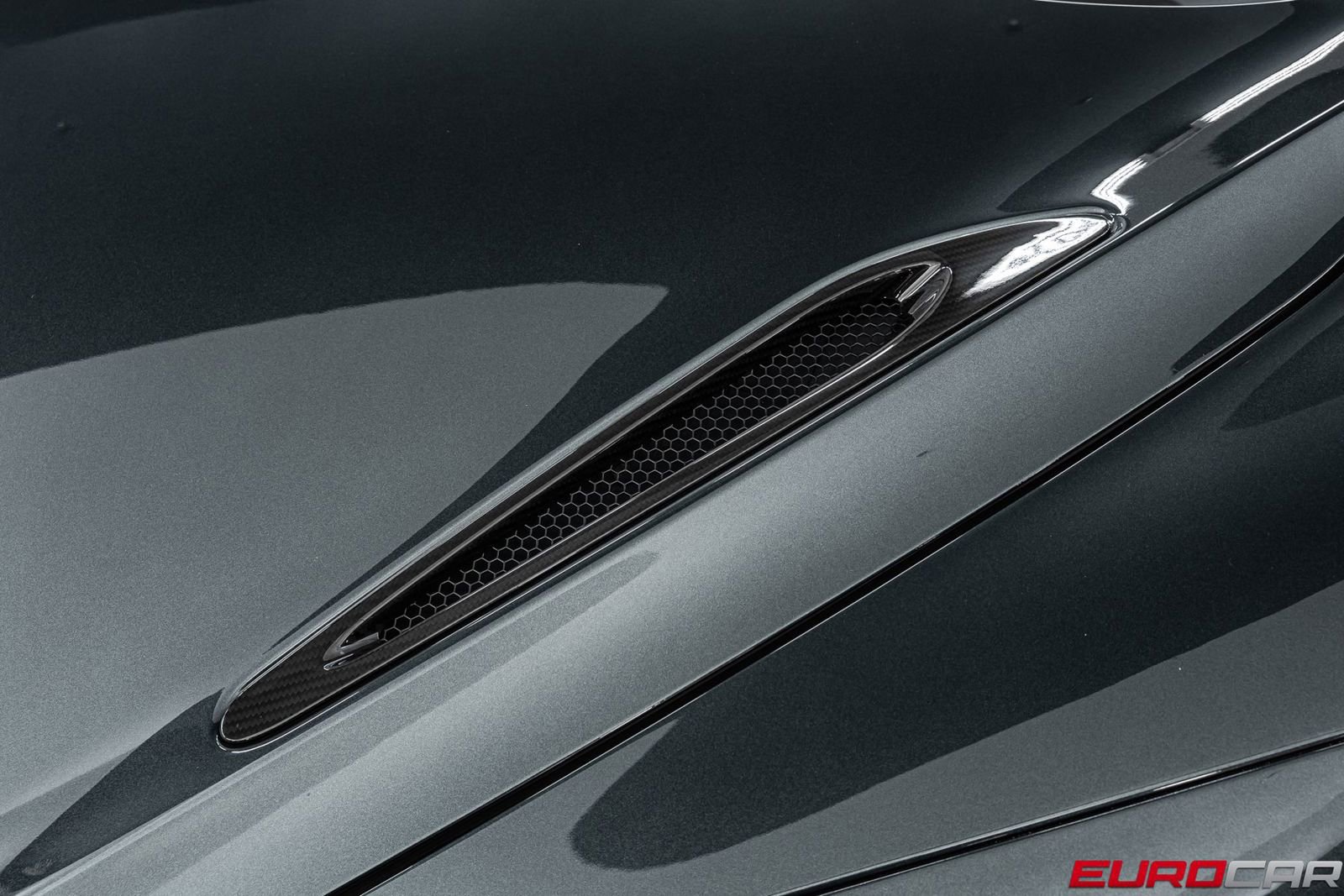 Used 2021 McLaren 765LT photo 11