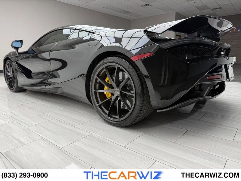 Used 2018 McLaren 720S Performance photo 17