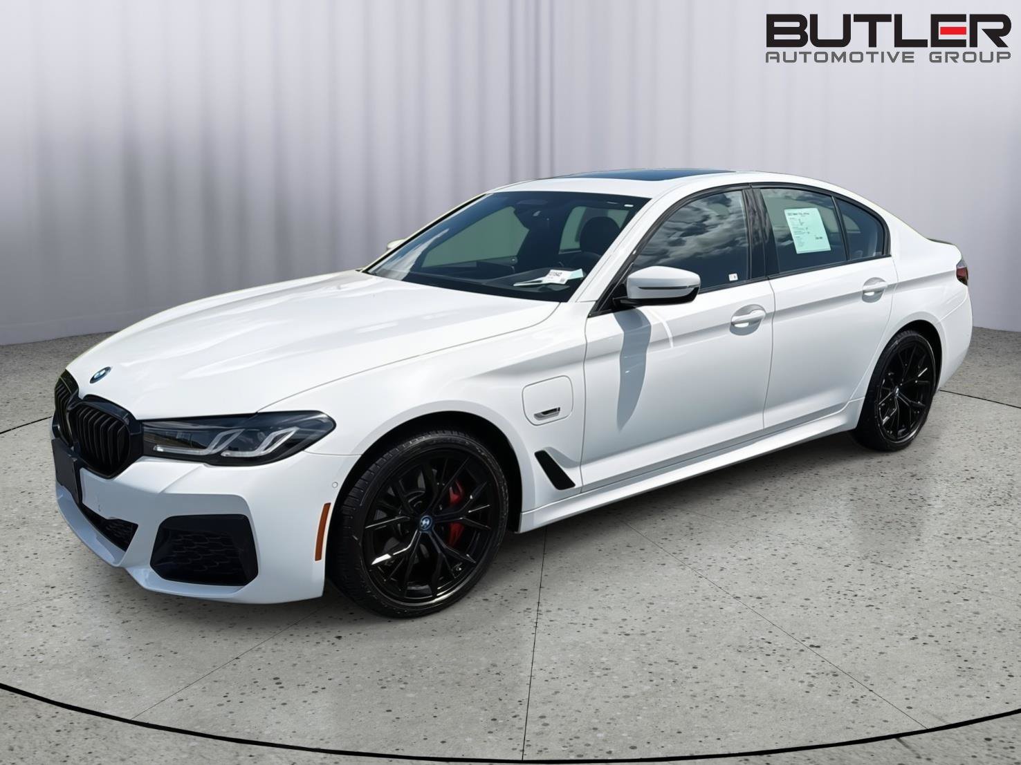 Used 2023 BMW 530e xDrive w/ Premium Package