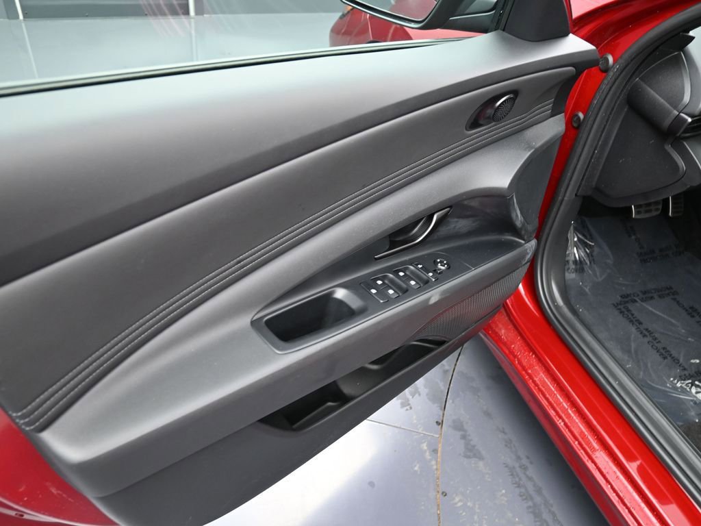 2025 Hyundai Elantra Sport