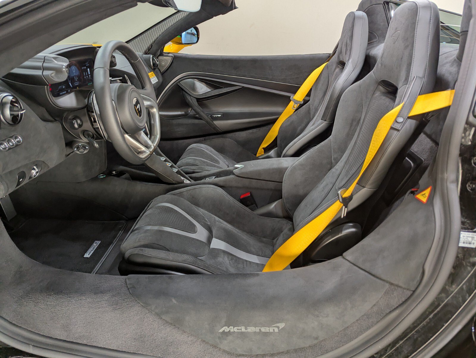New 2026 McLaren 750S Spider photo 6