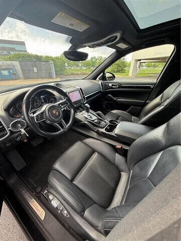 Photo 6