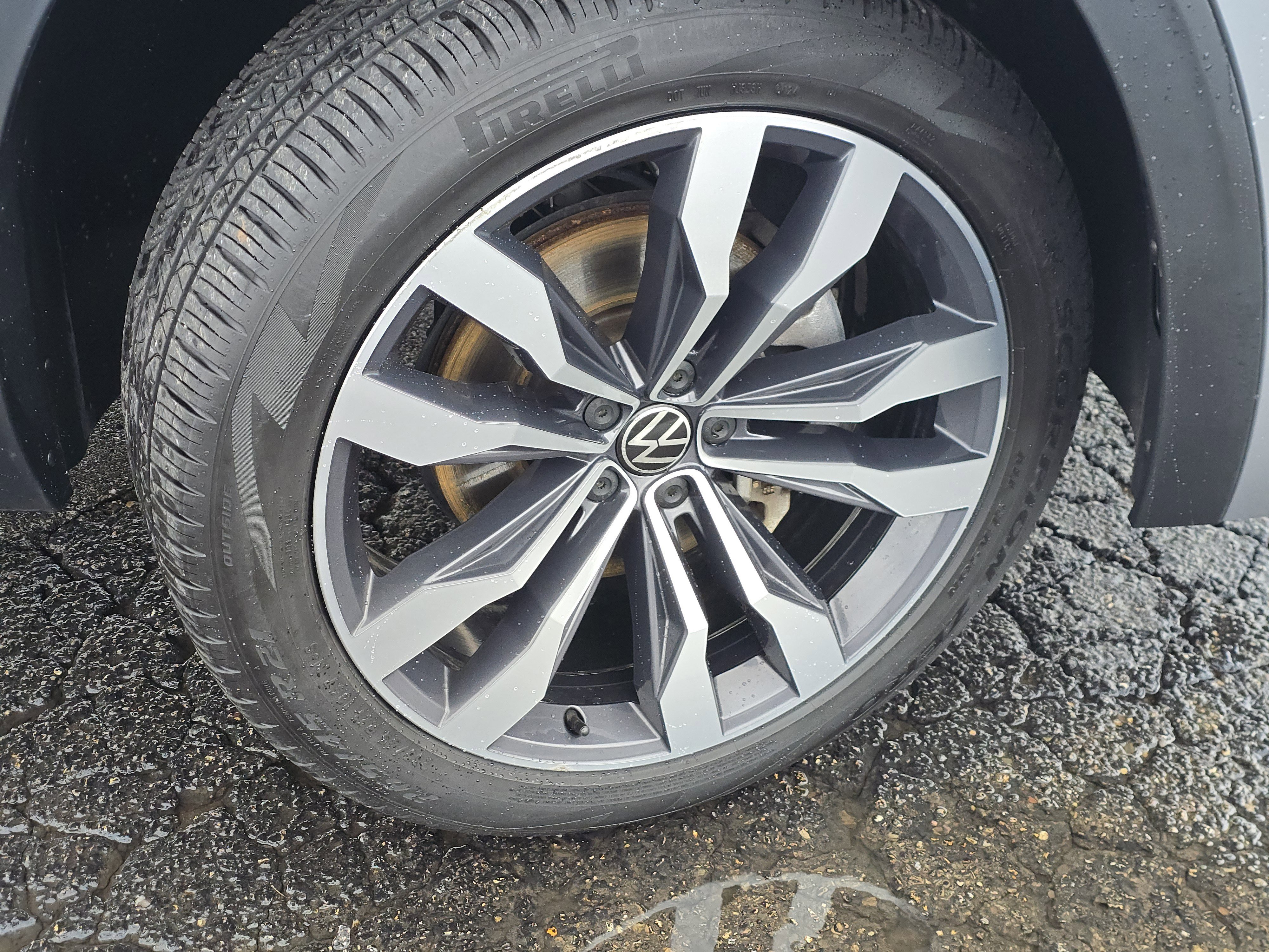 2023 Volkswagen Atlas SEL Premium