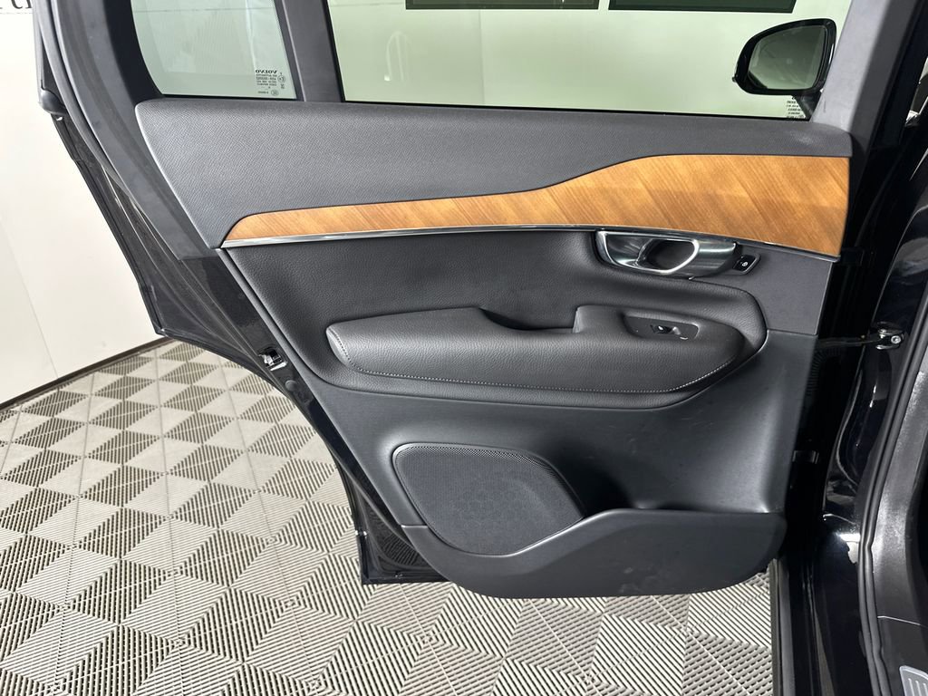 2022 Volvo Xc90 T8 Inscription Expression