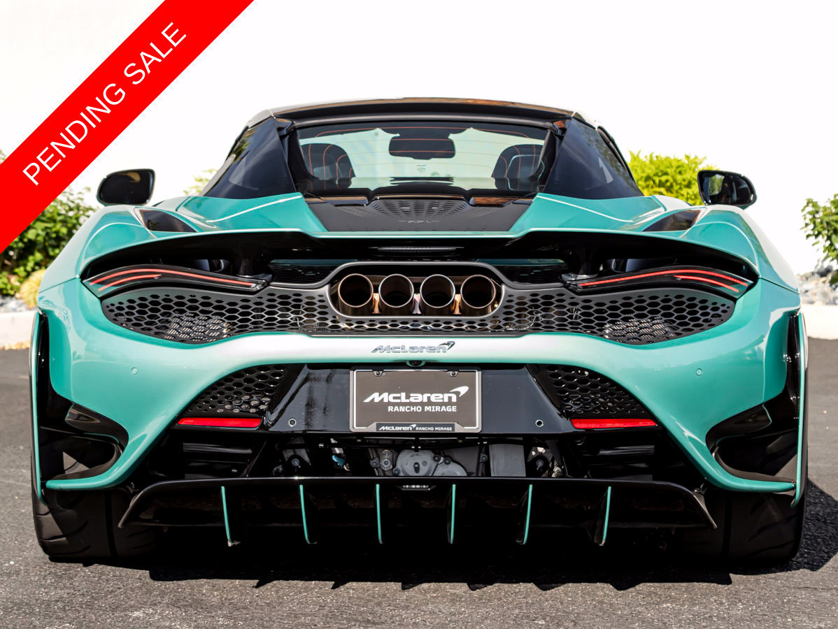 Used 2022 McLaren 765LT photo 11