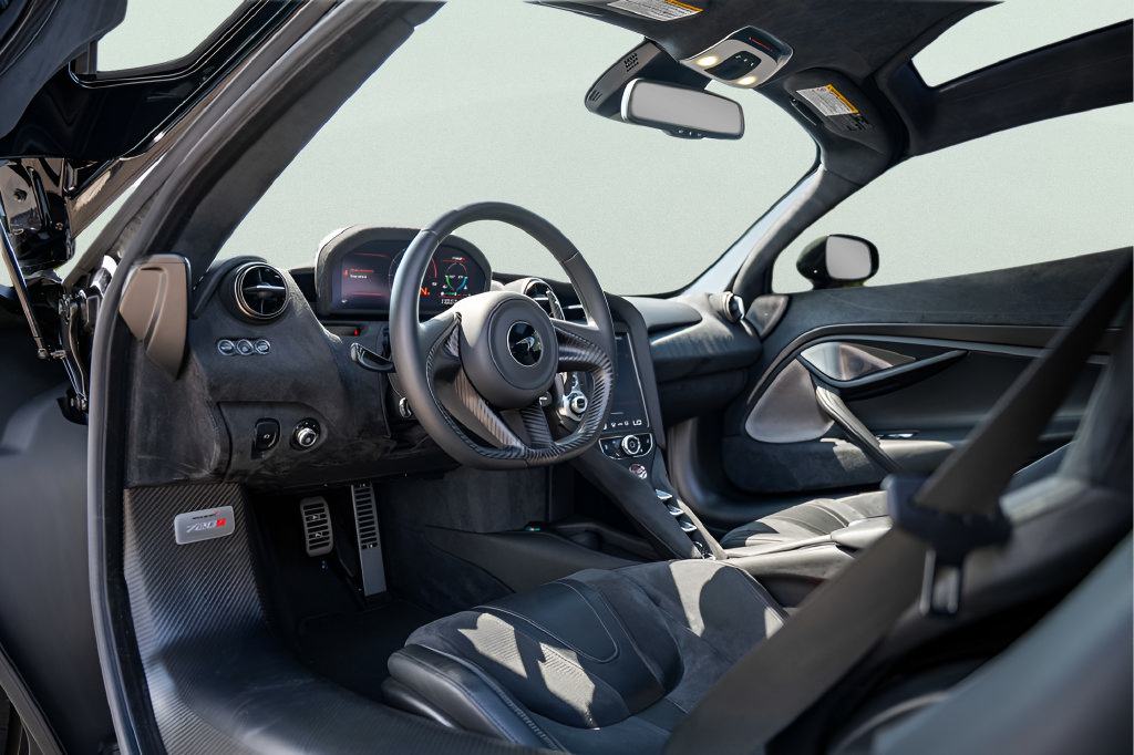 Used 2019 McLaren 720S photo 33