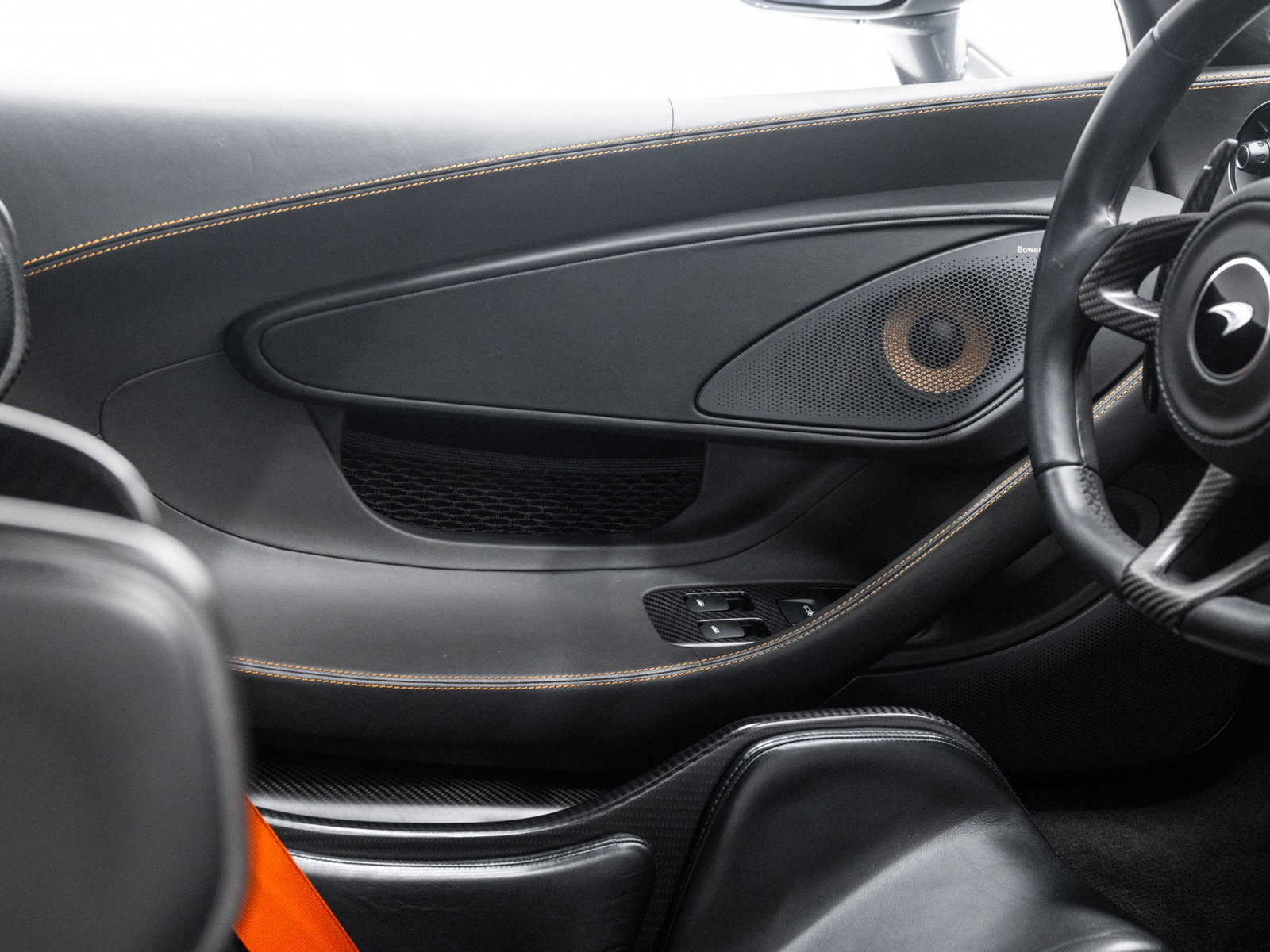 Used 2019 McLaren 600LT photo 37