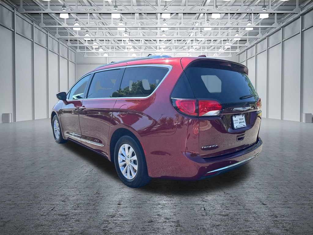 2019 Chrysler Pacifica Touring-L