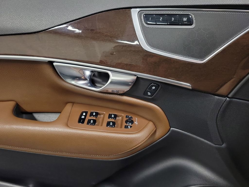 2019 Volvo Xc90 T6 Momentum