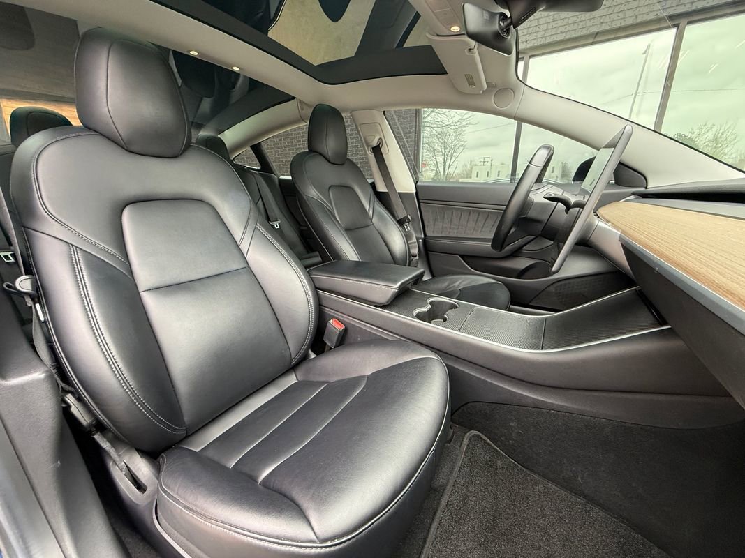 2019 Tesla Model 3 Standard Range Plus