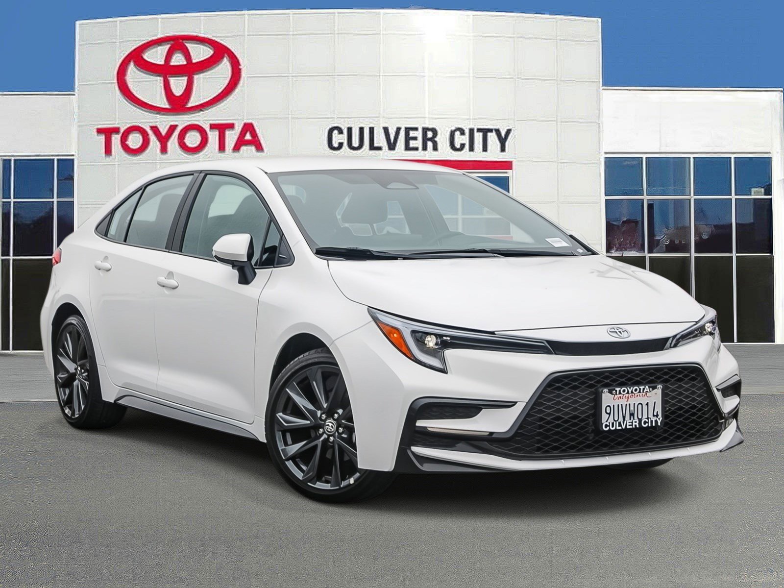 Used 2025 Toyota Corolla SE