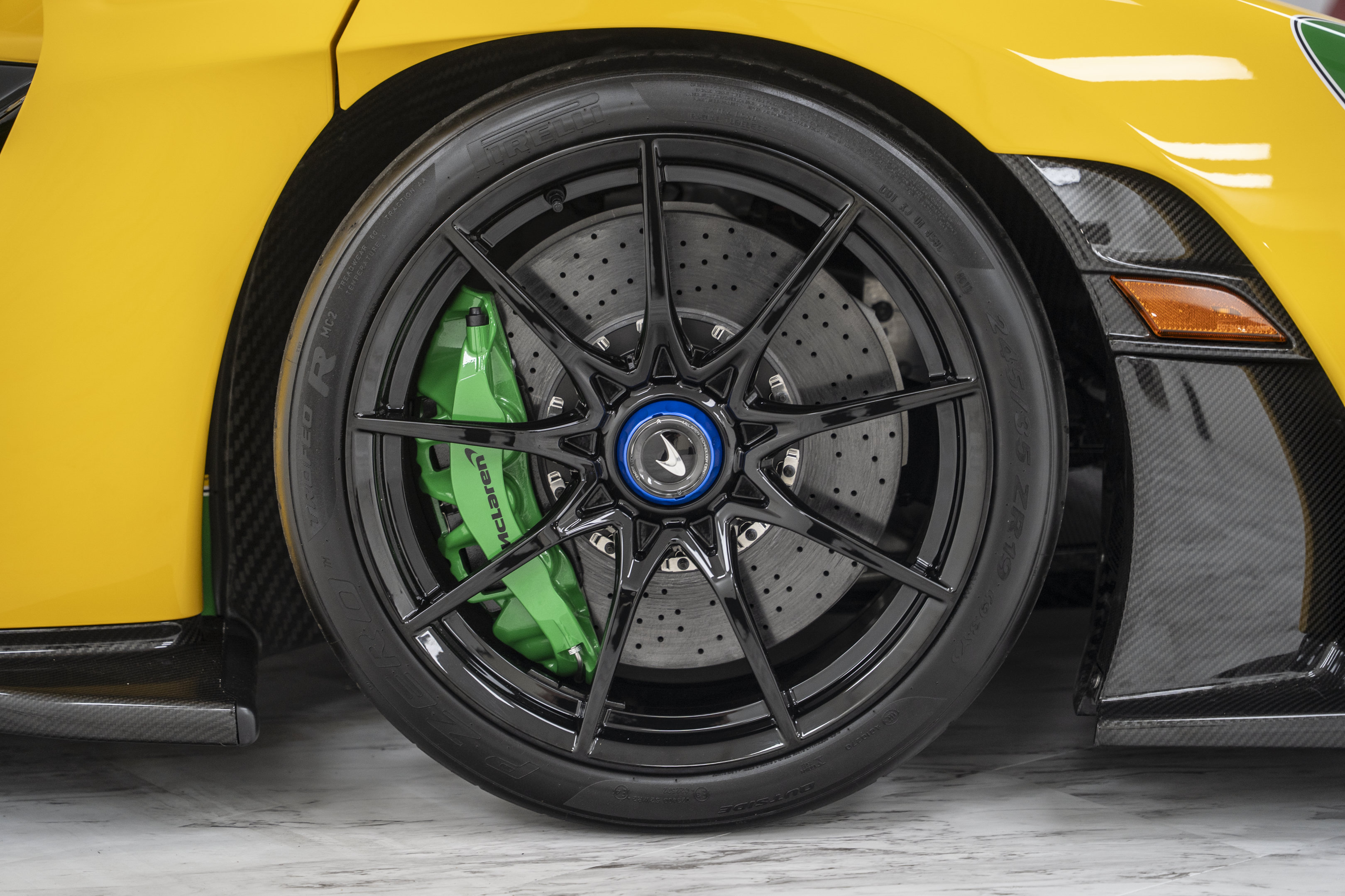 Used 2019 McLaren Senna photo 27