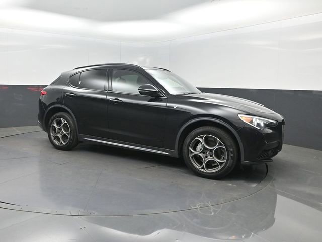 2023 Alfa Romeo Stelvio Ti
