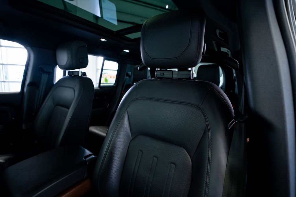 2023 Land Rover Defender 110 X