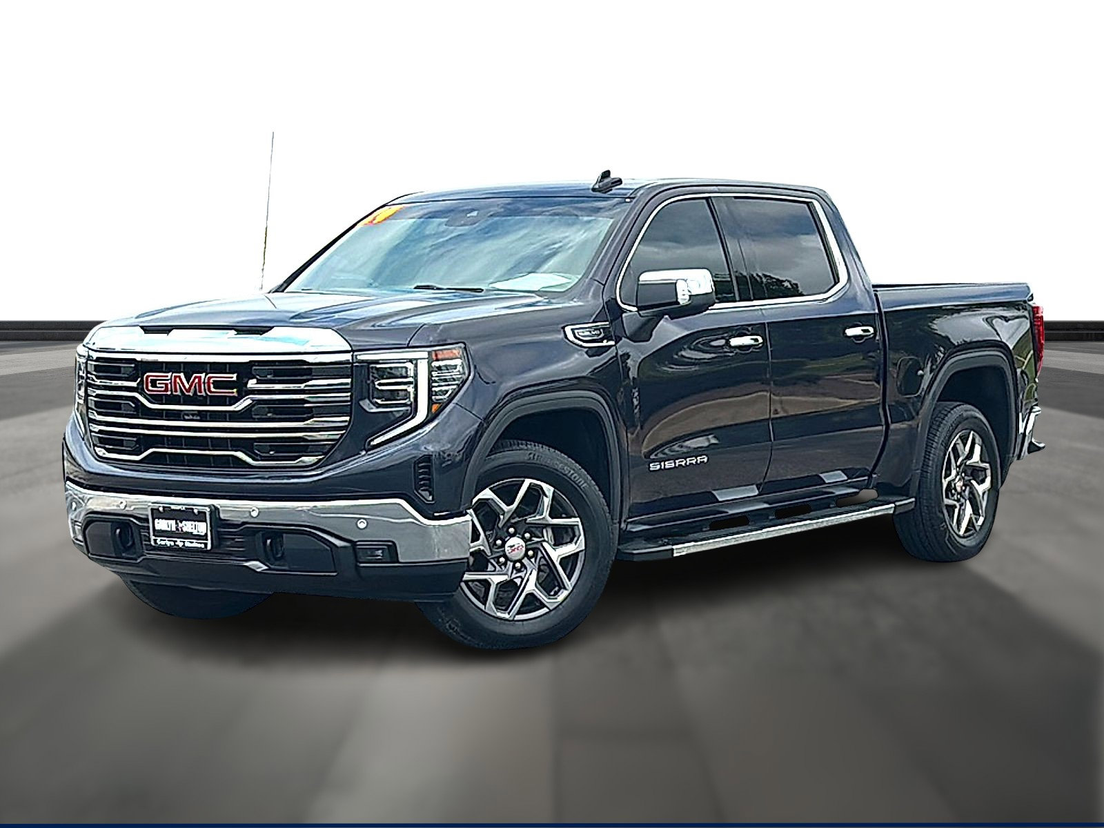 Used 2024 GMC Sierra 1500 SLT w/ SLT Premium Plus Package