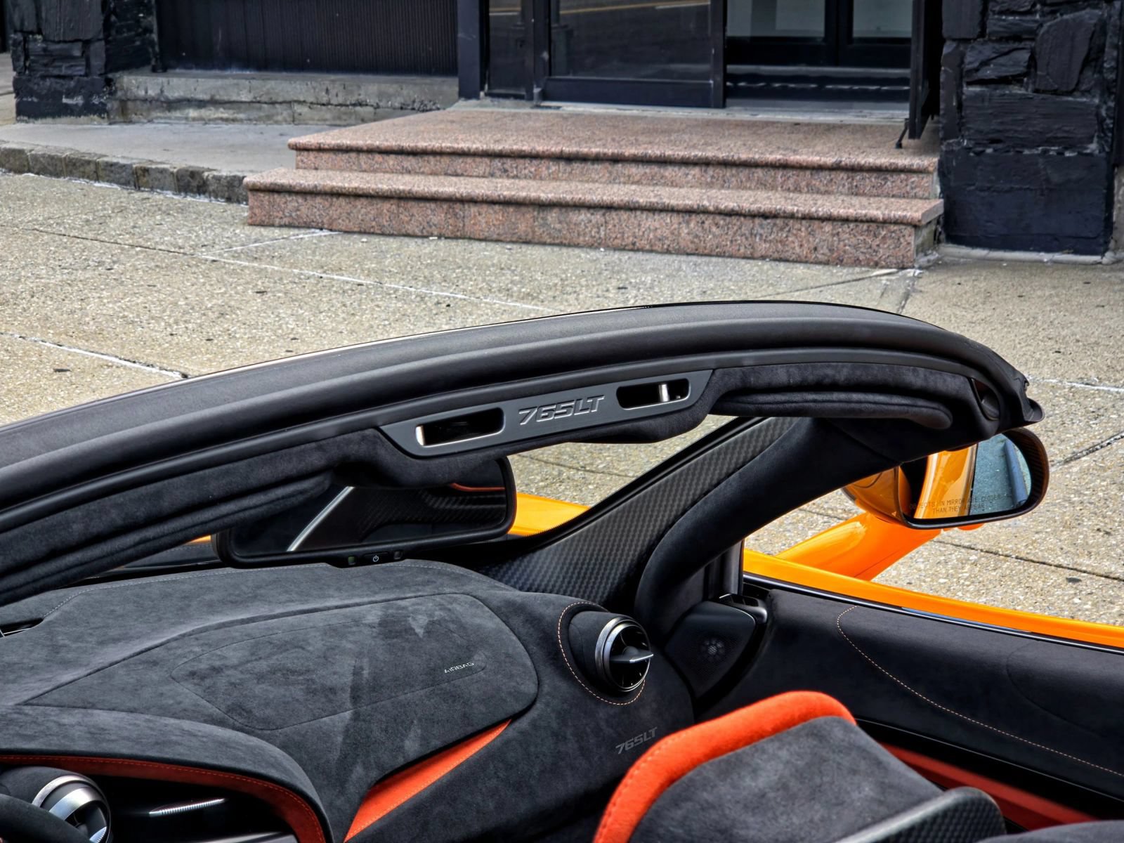 Used 2022 McLaren 765LT photo 47