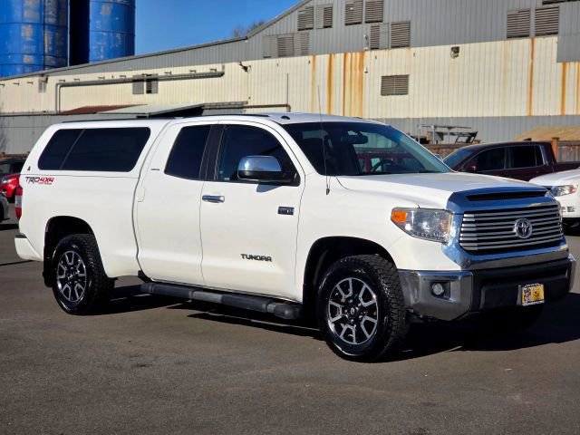 Used 2017 Toyota Tundra Limited w/ Limited Premium Package