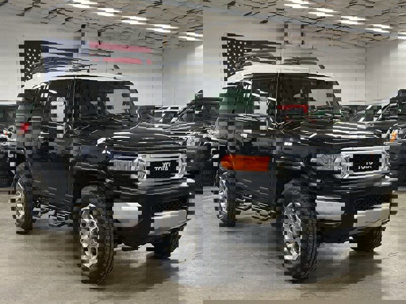 Used 2011 Toyota FJ Cruiser 4WD w/ Convenience Pkg