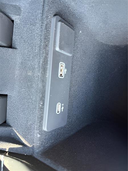 2023 Land Rover Range Rover Velar R-Dynamic S