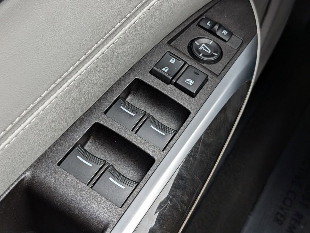 2020 Acura TLX w/ Technology Package