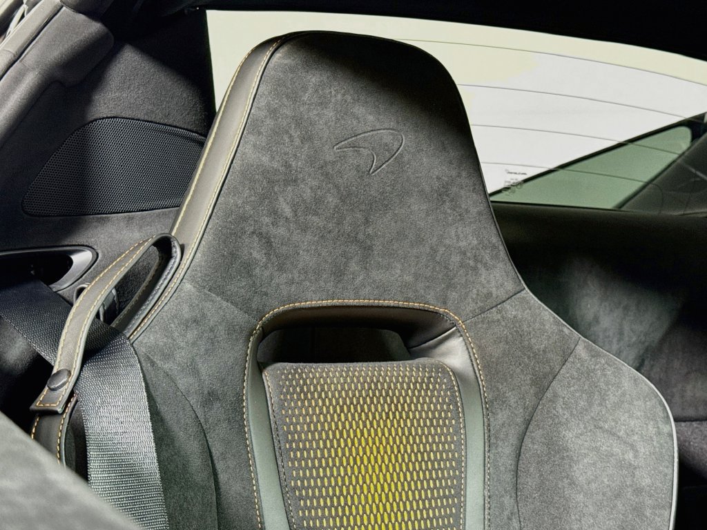 Used 2026 McLaren 750S Spider photo 23
