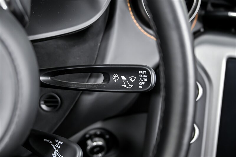 Used 2025 McLaren 750S Spider photo 30