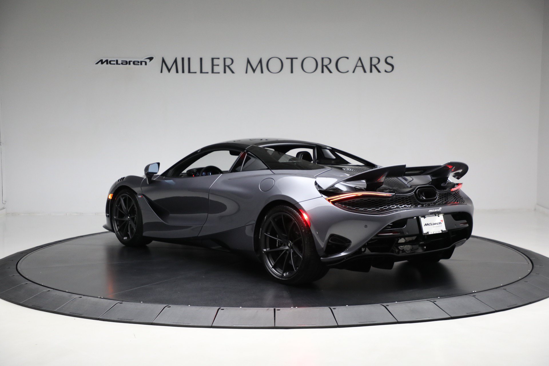 Used 2024 McLaren 750S Spider photo 15