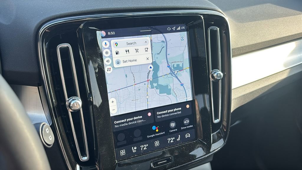 2026 Volvo Xc40 B5 Ultra