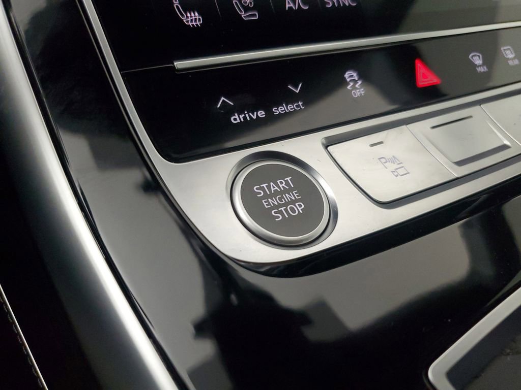 2026 Audi Q8 Prestige