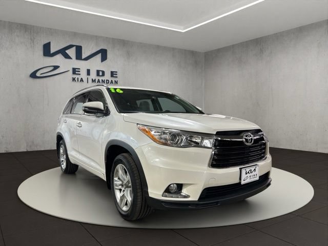 Used 2016 Toyota Highlander Limited