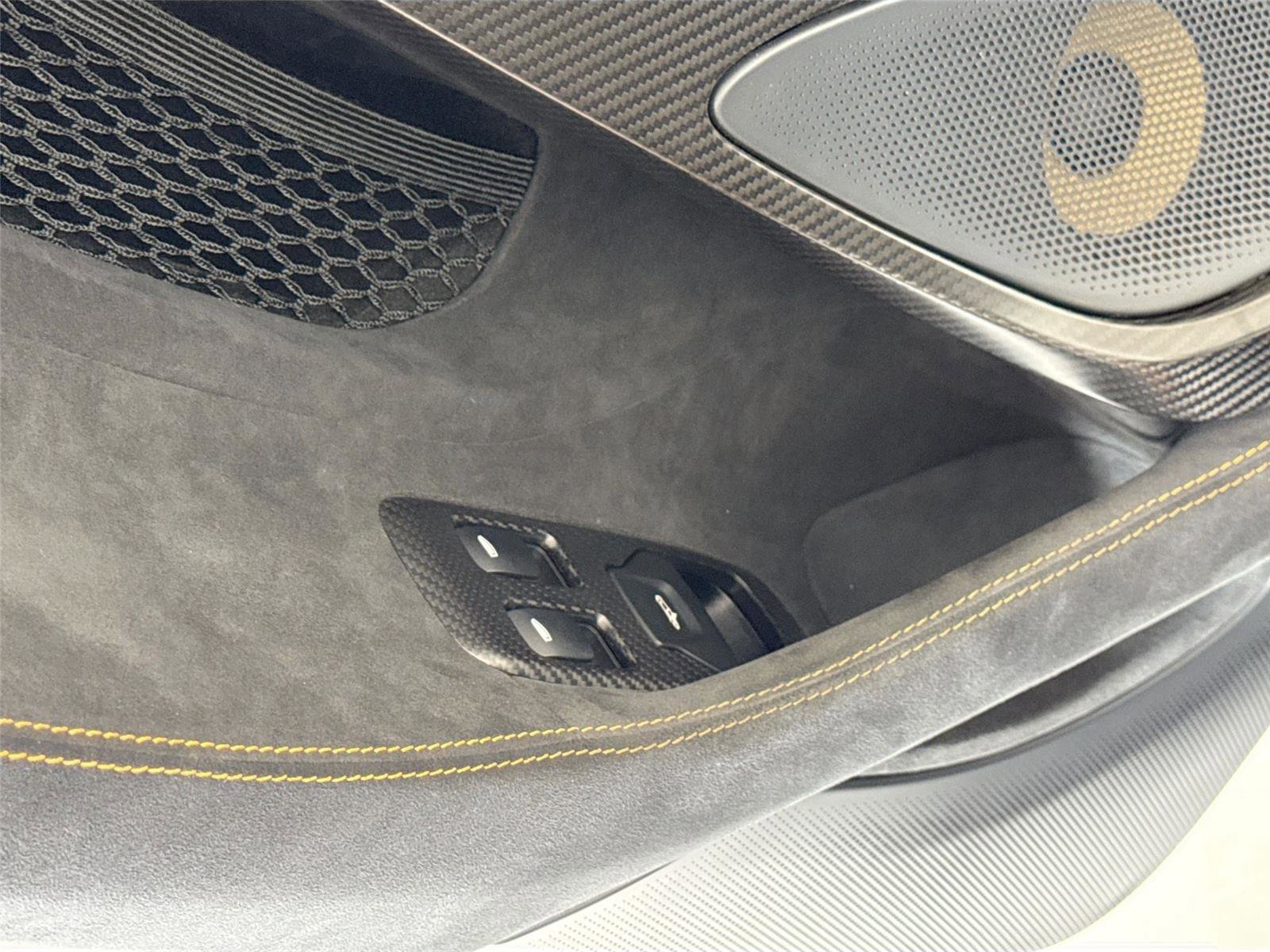 Used 2020 McLaren 600LT Spider photo 13