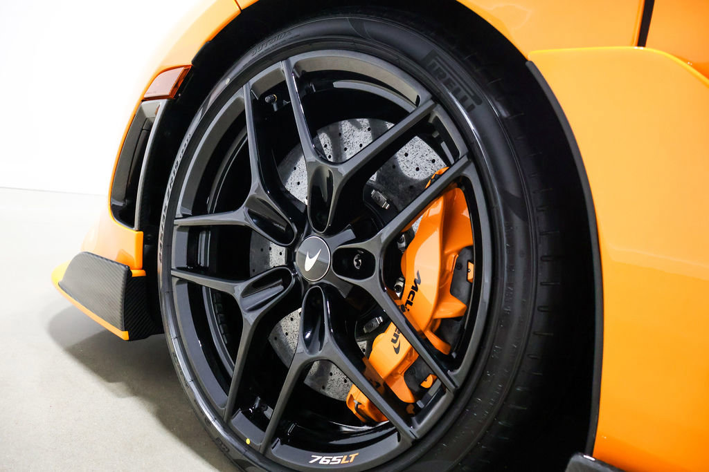 Used 2022 McLaren 765LT photo 90