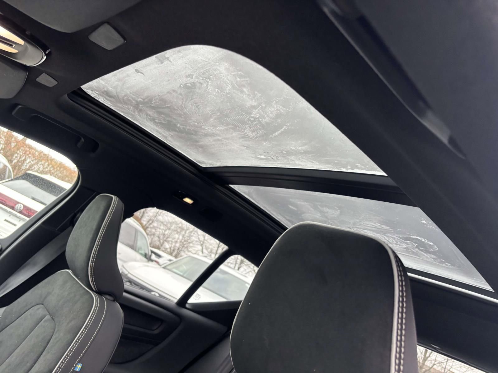 2026 Volvo Xc40 B5 Ultra