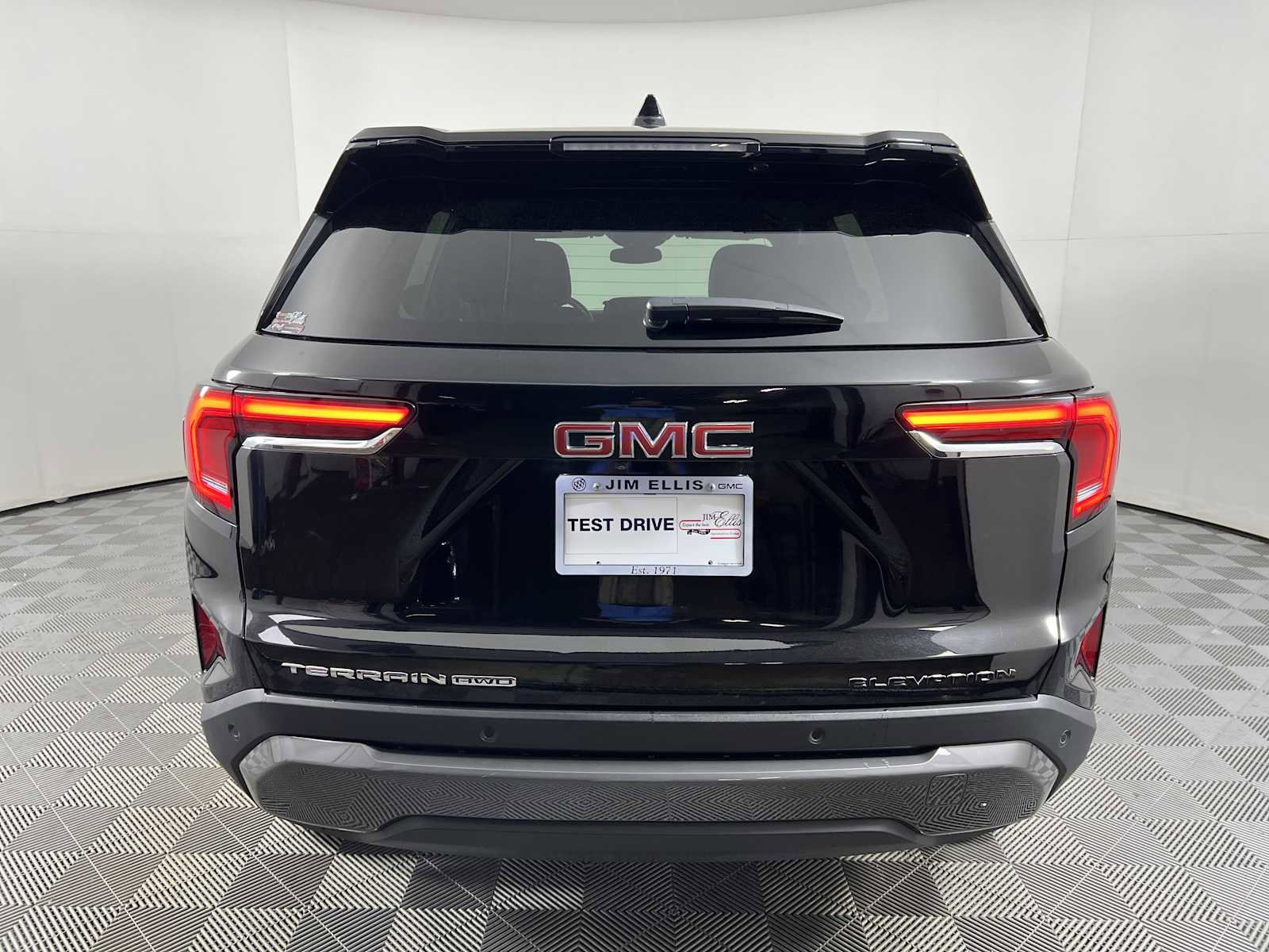 2025 GMC Terrain Elevation