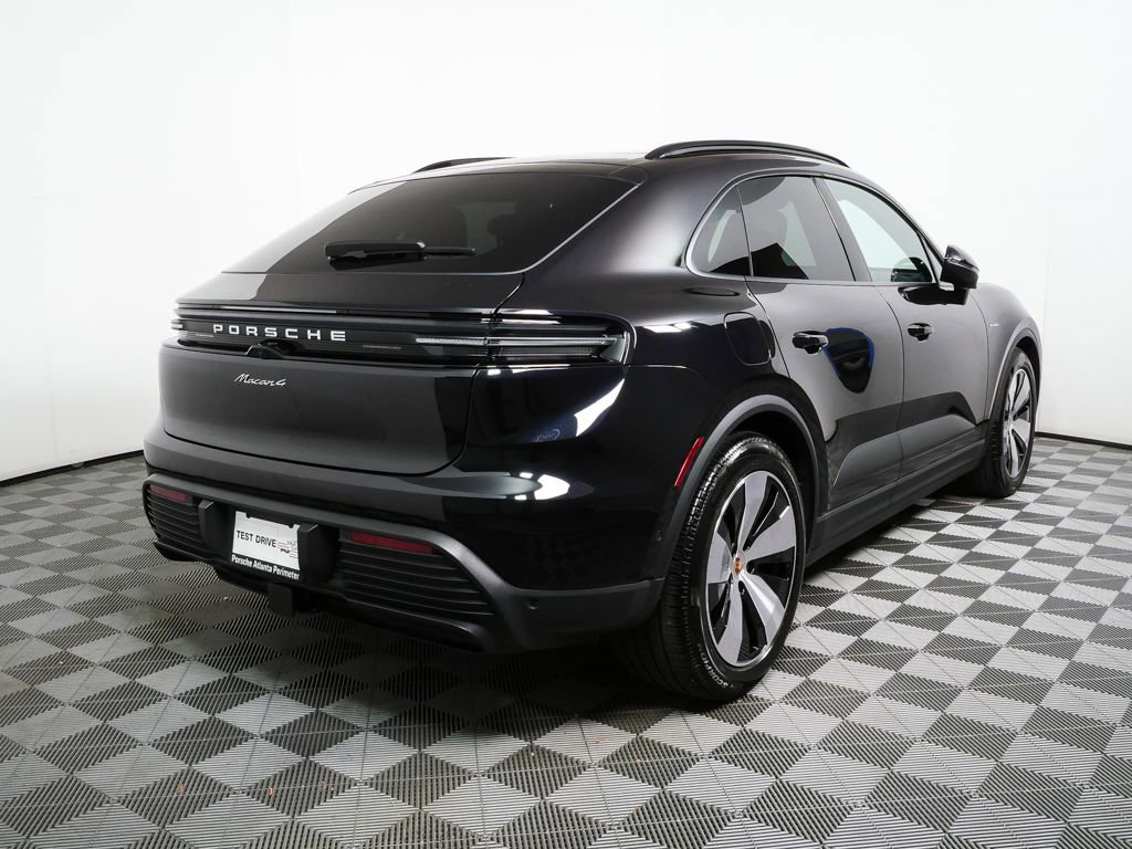 2025 Porsche Macan 4 Electric