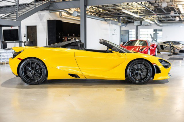 Used 2021 McLaren 720S Performance photo 7