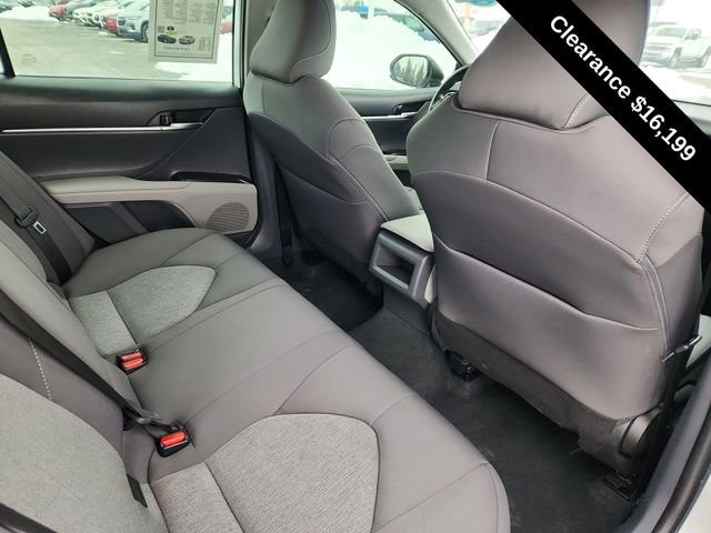 2022 Toyota Camry LE