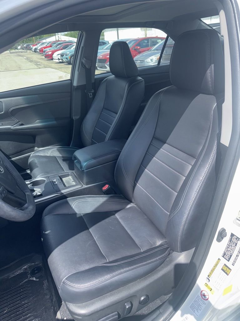 2016 Toyota Camry XLE