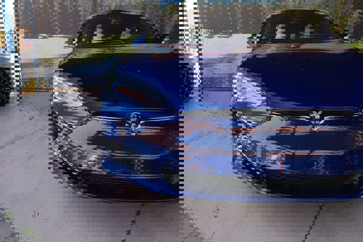 2018 Tesla Model S 75D