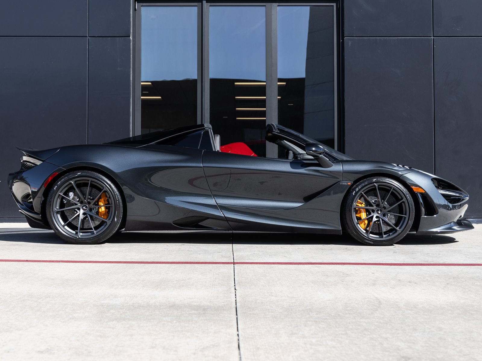 Used 2024 McLaren 750S Spider photo 12