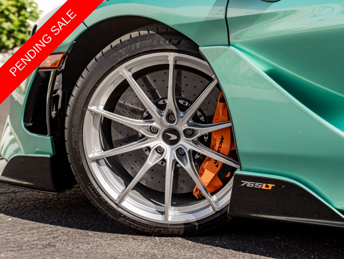 Used 2022 McLaren 765LT photo 16